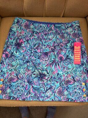Lilly Pulitzer Luxletic Shells & Bells blue & purple skort - size 4